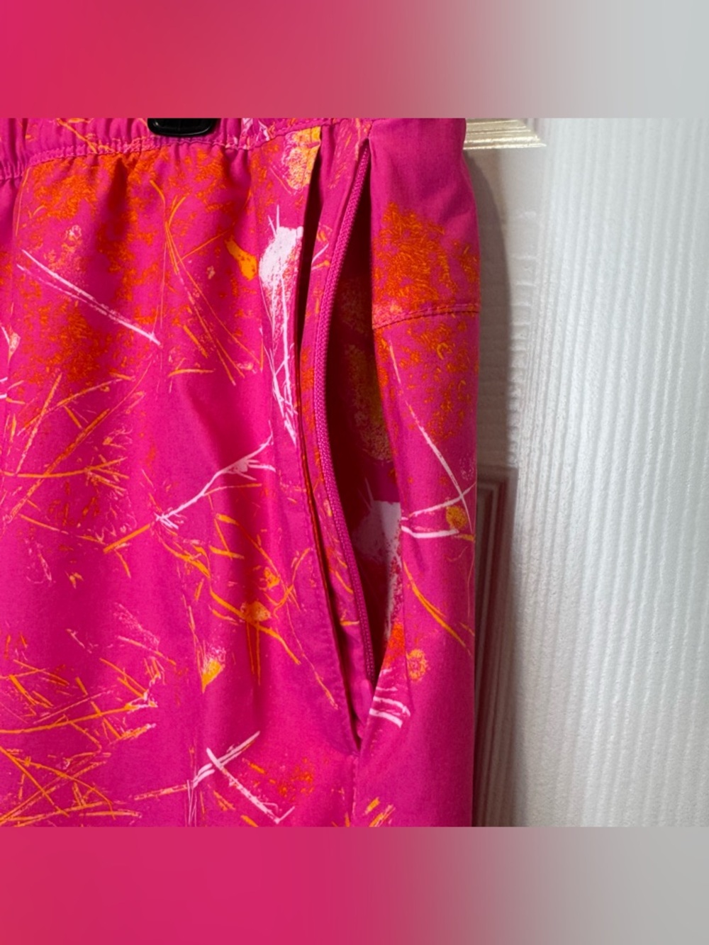 The North Face Men's XL Wander Shorts Pink Glo Valley Print - Picture 3 of 7